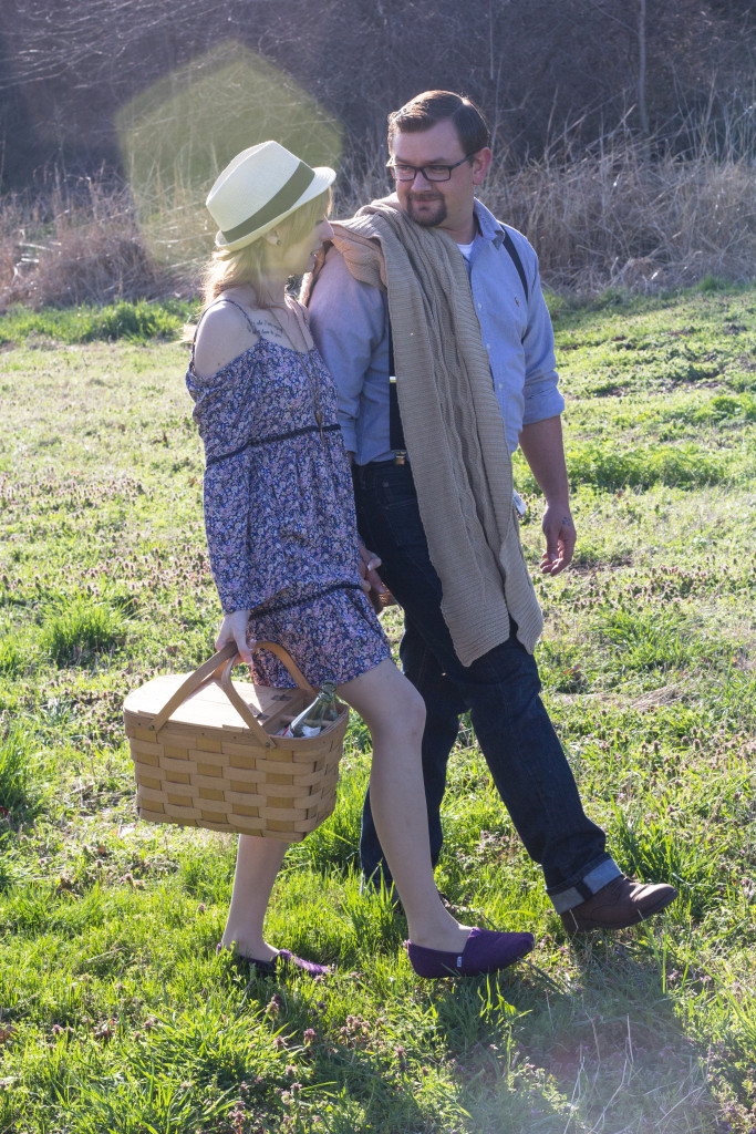 up, engagement, picnic basket, picnic, hat, spring, beautiful